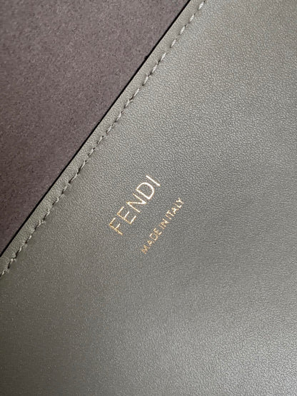 FENDI Fend Sunshine Medium Bag 35 Grey Leather