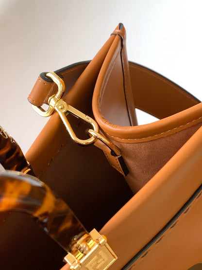 FENDI Fend Sunshine Medium Bag 35 Tan Leather