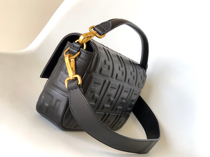 FENDI Fend Baguette 27 Bag With FF Motif Black Leather Ghw