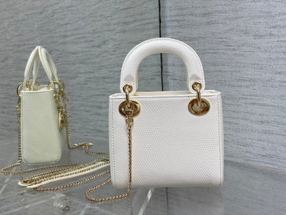 DIOR MINI LADY 17 BAG IN WHITE EMBOSSED LAMBSKIN WITH GOLDEN CLASP