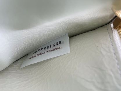 BOTTEGA VENETA CASSETTE 28 IN WHITE SOFT LAMBSKIN
