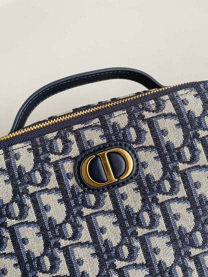 DIOR CARO 18 CAMERA BAG IN BLUE OBLIQUE JACQUARD