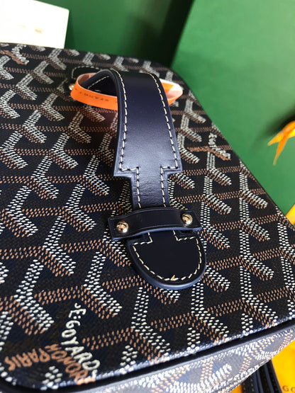 GOYARD MUSE VANITY CASE 20 IN NAVY BLUE GOYARDINE CANVAS