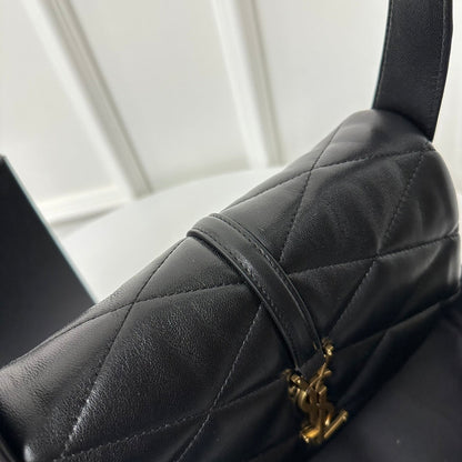 SAINT LAURENT LE 5 À 7 HANDBAG 24 IN BLACK LAMBSKIN