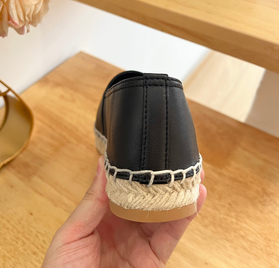 SL YVES LOGO SLIP ON BLACK CALFSKIN