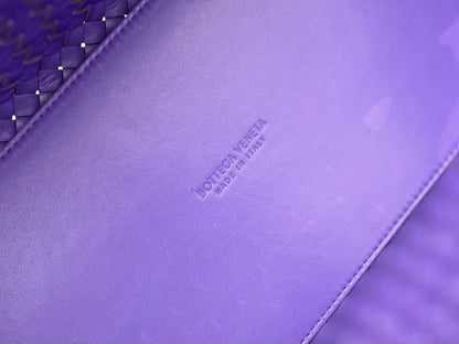 BOTTEGA VENETA LARGE CABAT 51 IN MAUVE PURPLE LAMBSKIN