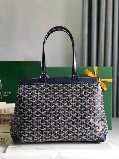 GOYARD BELLECHASSE BIAUDE PM BAG 36 IN NAVY BLUE GOYARDINE CANVAS AND CALFSKIN TRIM