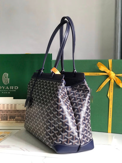 GOYARD BELLECHASSE BIAUDE PM BAG 36 IN NAVY BLUE GOYARDINE CANVAS AND CALFSKIN TRIM