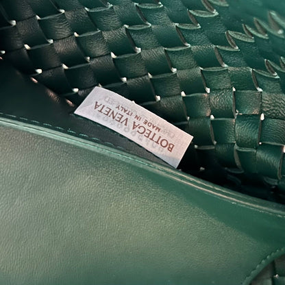 BOTTEGA VENETA LARGE CABAT 51 IN KAITOKE GREEN LAMBSKIN