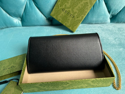 GUCCI BLONDIE SHOULDER BAG 21 IN BLACK CALFSKIN GOLD HARDWARE