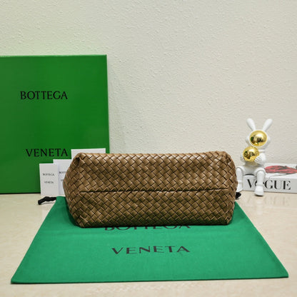 BOTTEGA VENETA Large Cabat 45cm Brown Lambskin Ghw