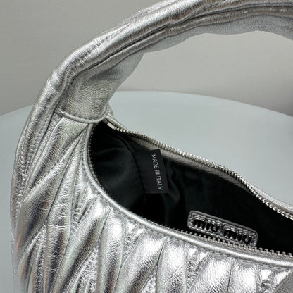 MIU MIU MINI HOBO 20 BAG IN SILVER SHEEPSKIN