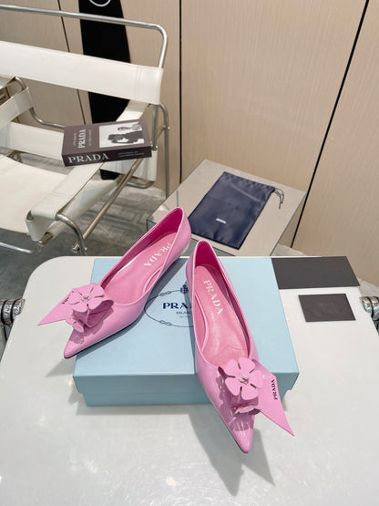 PRADA BALLET FLATS POINTED TOE IN PINK SHINY CALFSKIN ATTACHED FLOWERS