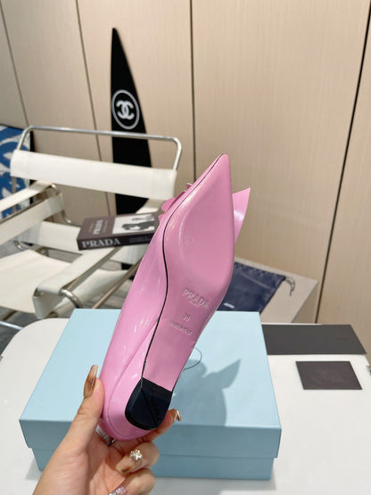 PRADA BALLET FLATS POINTED TOE IN PINK SHINY CALFSKIN ATTACHED FLOWERS
