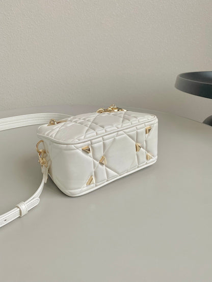 DIOR MINI LADY 19 IN WHITE LAMBSKIN