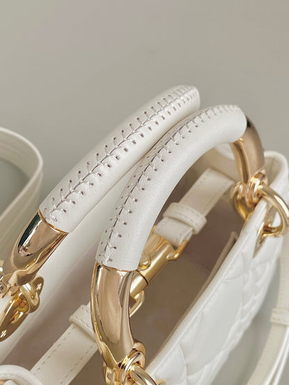 DIOR MINI LADY 19 IN WHITE LAMBSKIN
