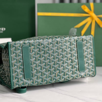 GOYARD SAINT LÉGER BACKPACK 35 IN GREEN GOYARDINE CANVAS AND CALFSKIN WITH CARTOON PATCH