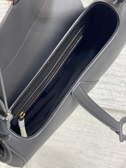 DIOR SADDLE BAG 24 IN BLACK CALFSKIN BLACK HARDWARE