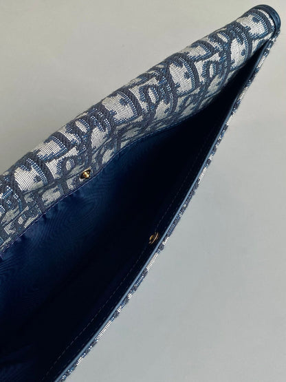 DIOR CD 30 CLUTCH BAG IN BLUE OBLIQUE JACQUARD