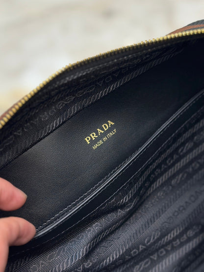 PRADA MESSENGER BAG 22 IN BLACK AND BROWN EMBROIDERED FABRIC GOLD HARDWARE
