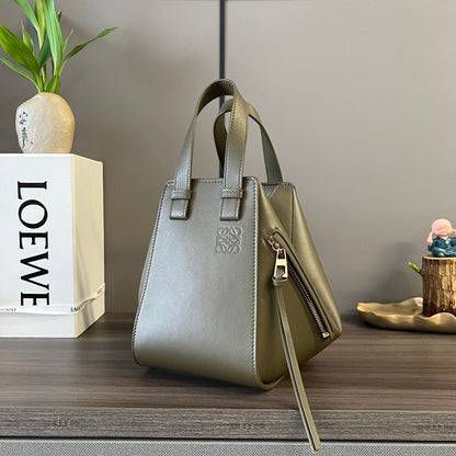 LOEWE LOE 20 HAMMOCK COMPACT BAG IN ARMY GREEN CALFSKIN