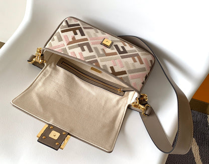 FENDI Fend Baguette White Brown and Multicolour Canvas Bag 27 with FF Embroidery Ghw
