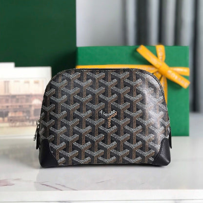 GOYARD VENDÔME COSMETIC POUCH 17 IN BLACK GOYARDINE CANVAS AND CALFSKIN TRIM