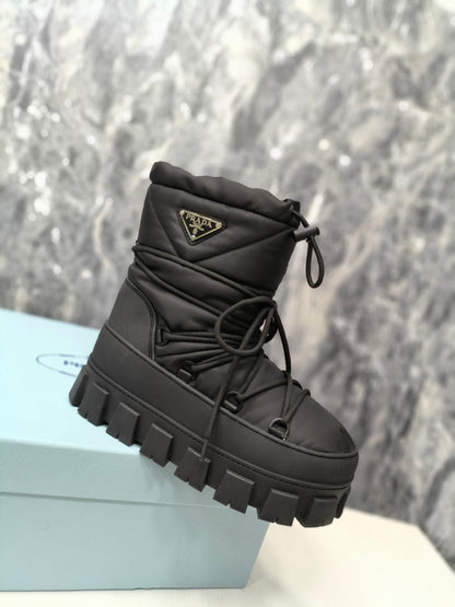 PRADA RE-NYLON GABARDINE APRÈS SKI BOOTIES BLACK