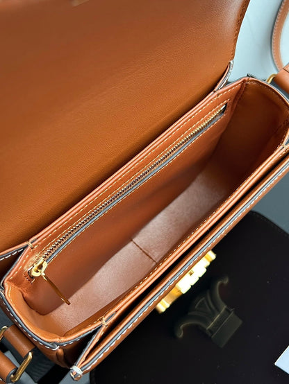 CELINE TRIOMPHE TEEN 22 CINNAMON BROWN COWHIDE