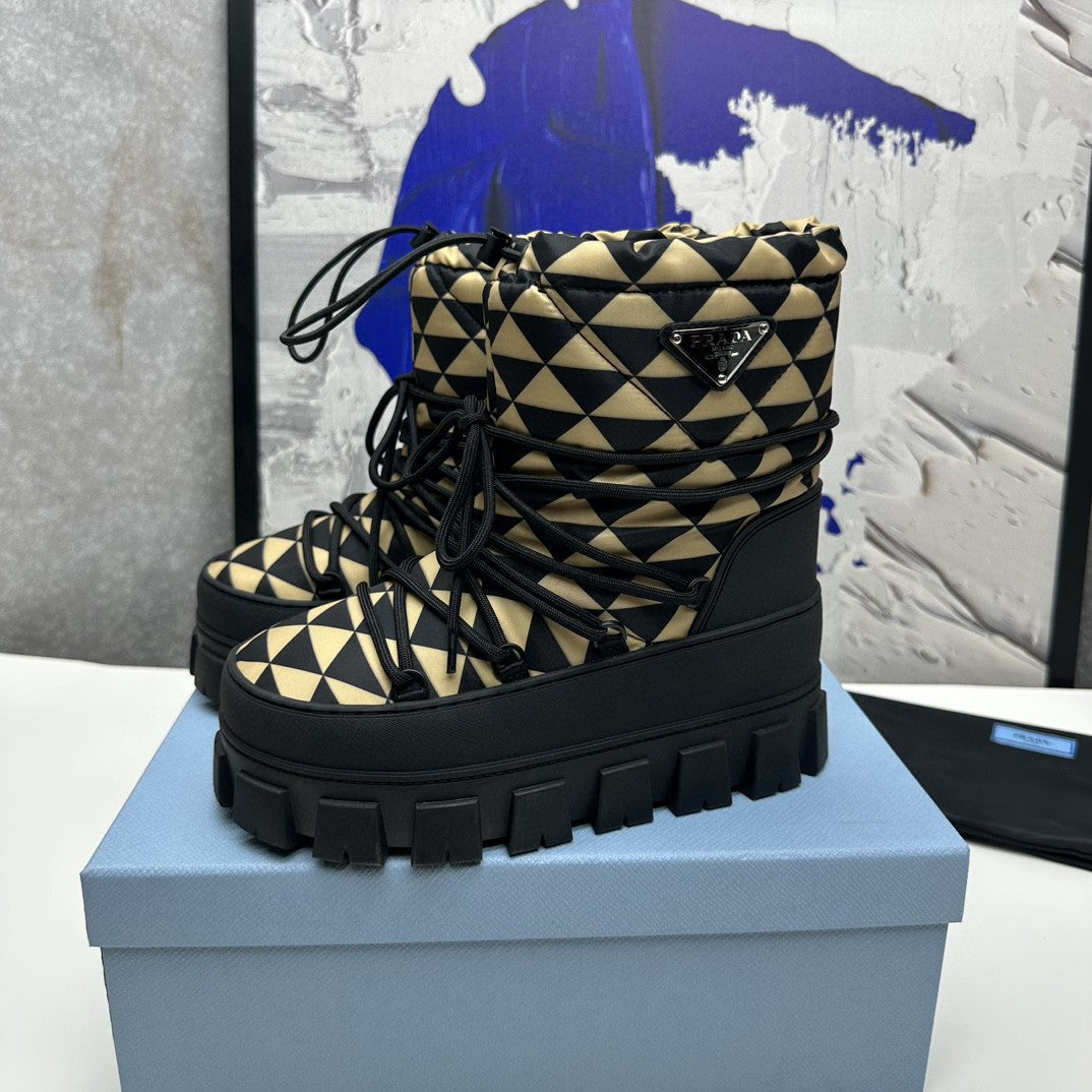 PRADA RE-NYLON GABARDINE APRÈS SKI BOOTIES BLACK AND BEIGE