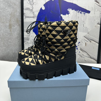 PRADA RE-NYLON GABARDINE APRÈS SKI BOOTIES BLACK AND BEIGE