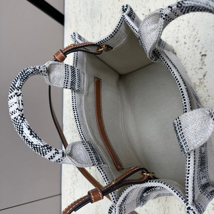 CELINE CABAS THAIS 26 CALFSKIN  GREY