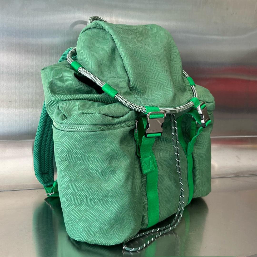 BOTTEGA VENETA ALTO 42 BACKPACK IN COOL GREEN JACQUARD FABRIC