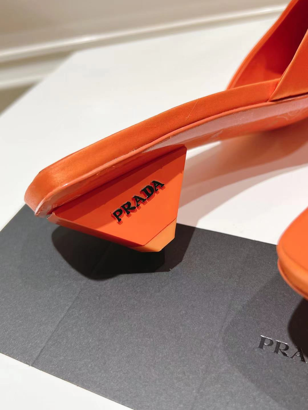 PRADA POINTED-TOE MULES BRIGHT ORANGE SATIN