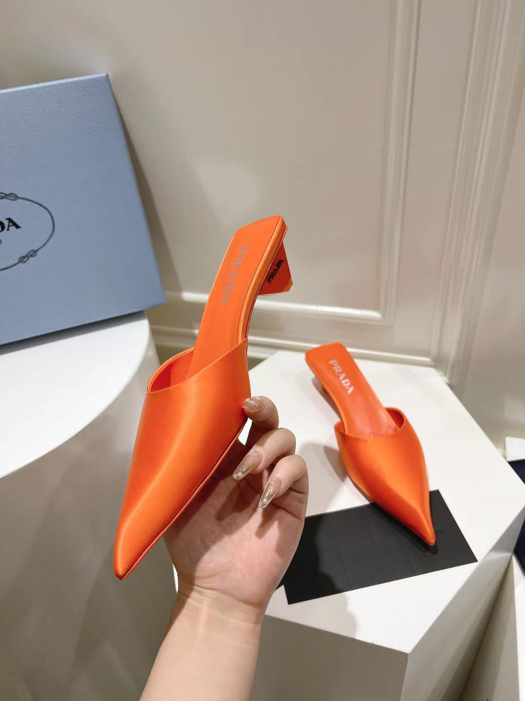 PRADA POINTED-TOE MULES BRIGHT ORANGE SATIN