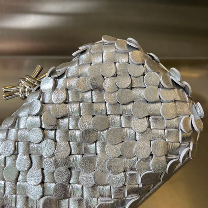 BOTTEGA VENETA SILVER KNOT 19 IN SILVER LAMBSKIN