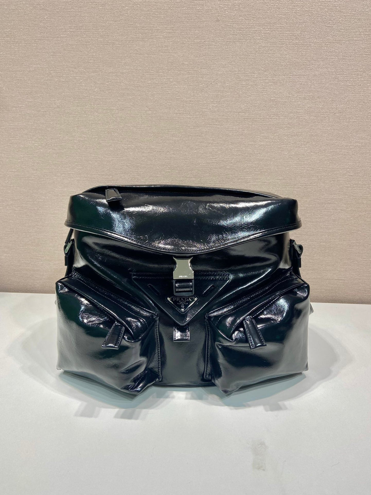 PRADA CROSSBODY BAG 29 IN BLACK OIL WAX LAMBSKIN