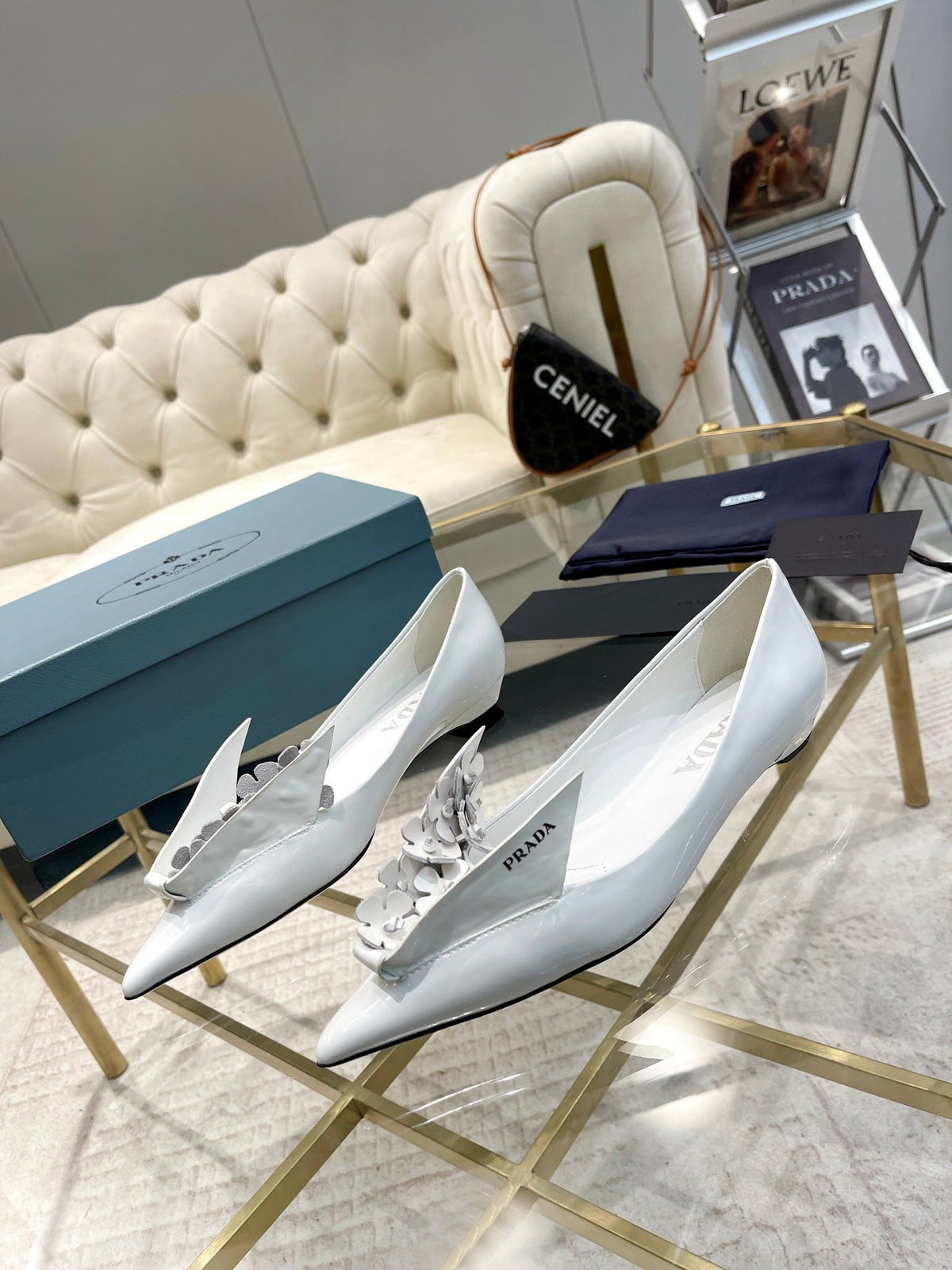 PRADA BALLET FLATS ATTACHED CREATIVE FLOWERS IN WHITE PATENT CALFSKIN