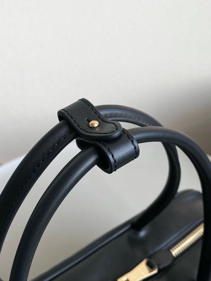 MIU MIU BEAU BAG 34 IN BLACK LEATHER
