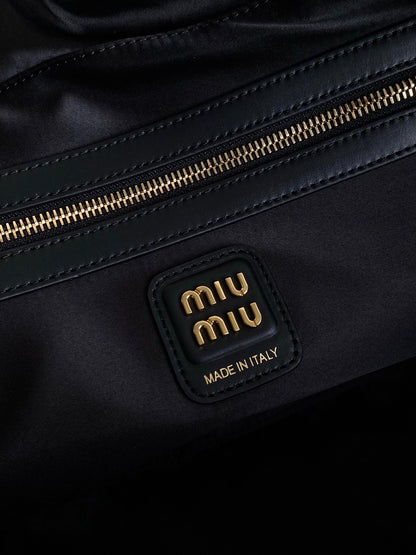 MIU MIU BEAU BAG 34 IN BLACK LEATHER