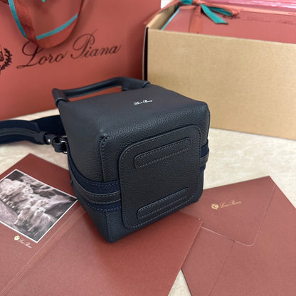 LORO PIANA MICRO BALE BAG IN BLACK CALFSKIN 226599