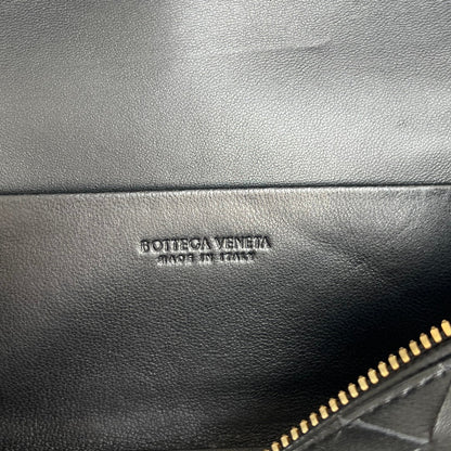 BOTTEGA VENETA BANG BANG 22 VANITY CASE IN BLACK CALFSKIN