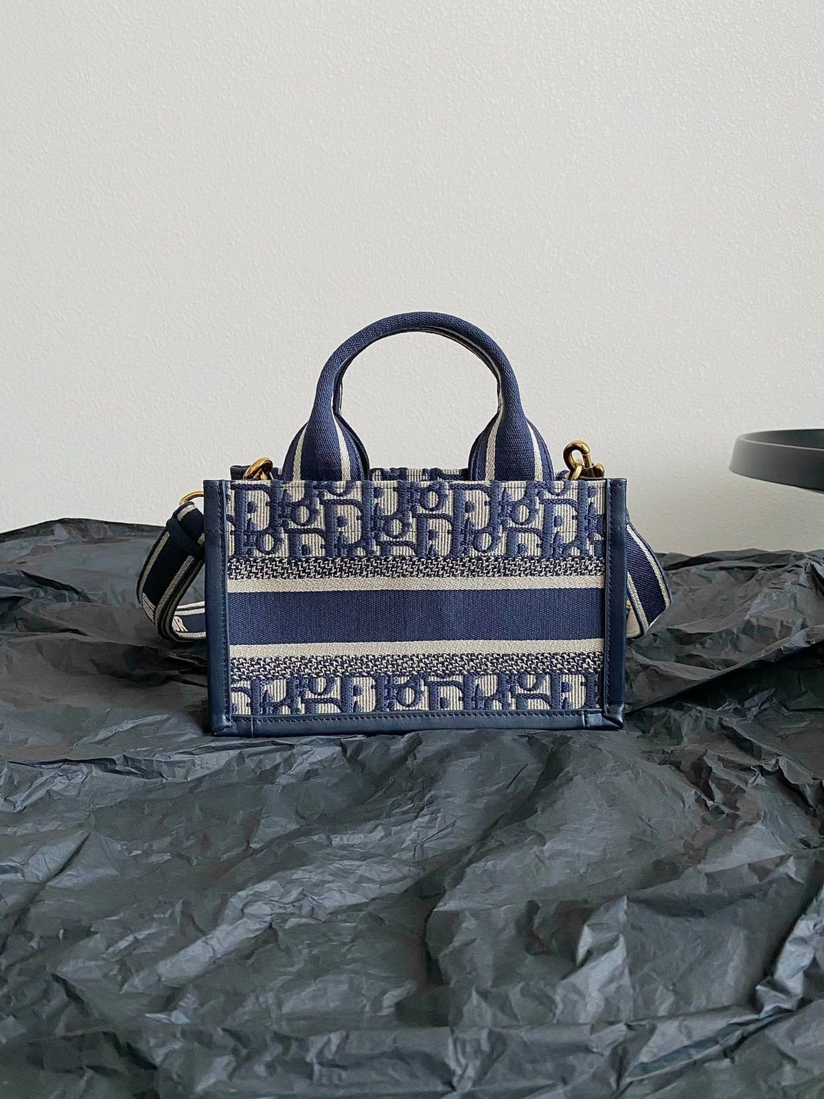 DIOR MINI BOOK TOTE 21 BLUE OBLIQUE EMBROIDERY