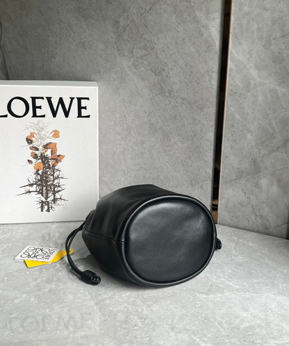 LOEWE LOE 32 FLAMENCO PURSE BUCKET IN BLACK MELLOW NAPPA LAMBSKIN