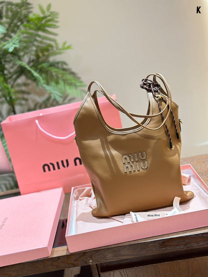 MIU MIU TOTE 30 BAG IN CARAMEL BROWN CALFSKIN