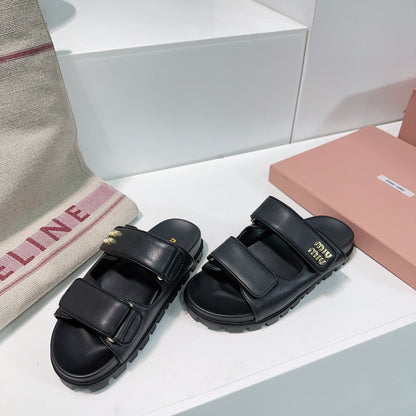 Slippers Black Sheepskin With Stylized Straps