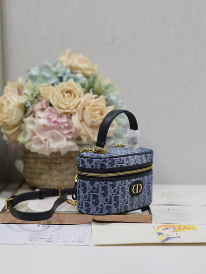 DIOR CARO MINI 16 VANITY CASE IN CERULEAN BLUE MONOGRAM DENIM