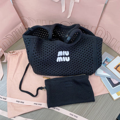 MIU MIU HOLLOW KNITTED SHOPPING BAG 28 IN BLACK MIX WHITE WOOL