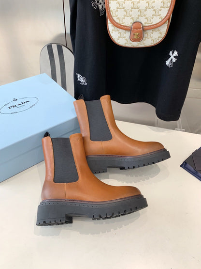 PRADA ANKLE BOOTS IN CINNAMON BROWN CALFSKIN