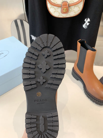 PRADA ANKLE BOOTS IN CINNAMON BROWN CALFSKIN